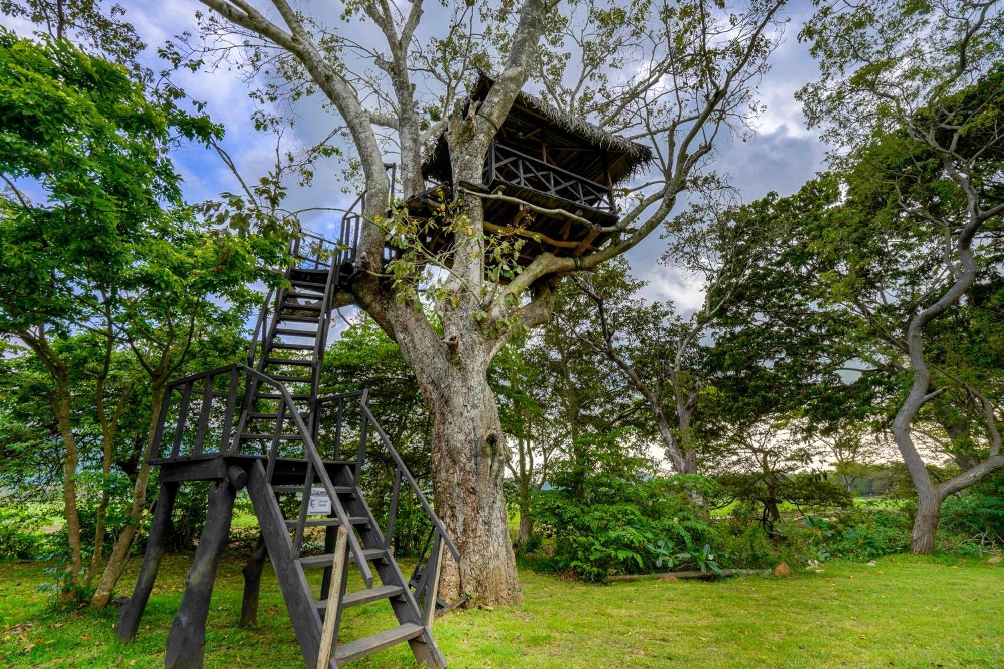 Grand Tamarind Lake Kataragama Esterno foto